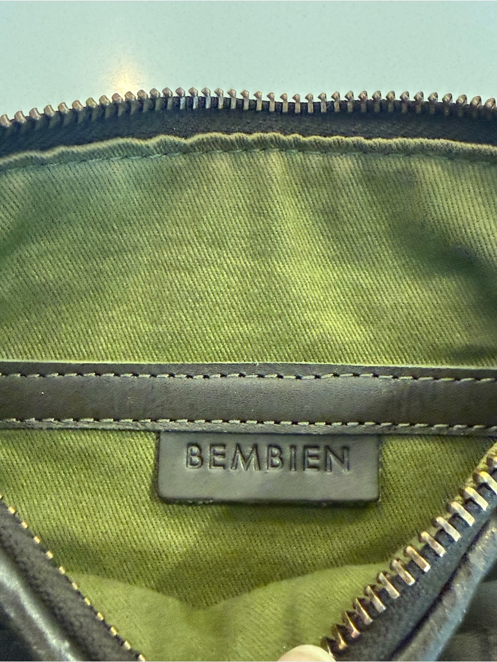 Bembien Woven Crossbody Bag - Picture 2 of 6